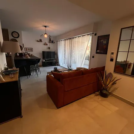 Apartman Azur *