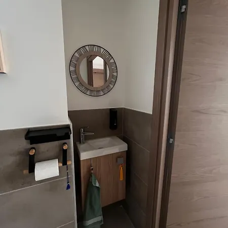 Azur Apartman *