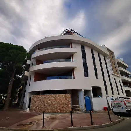 Azur * Fréjus